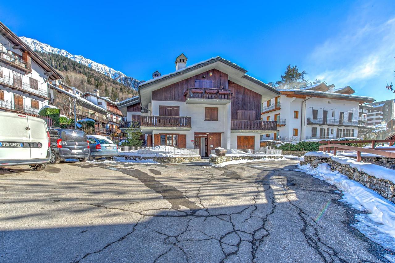 Casa Julie - Accogliente Rifugio Nella Quiete - Cour 0157 Apartamento Courmayeur Exterior foto